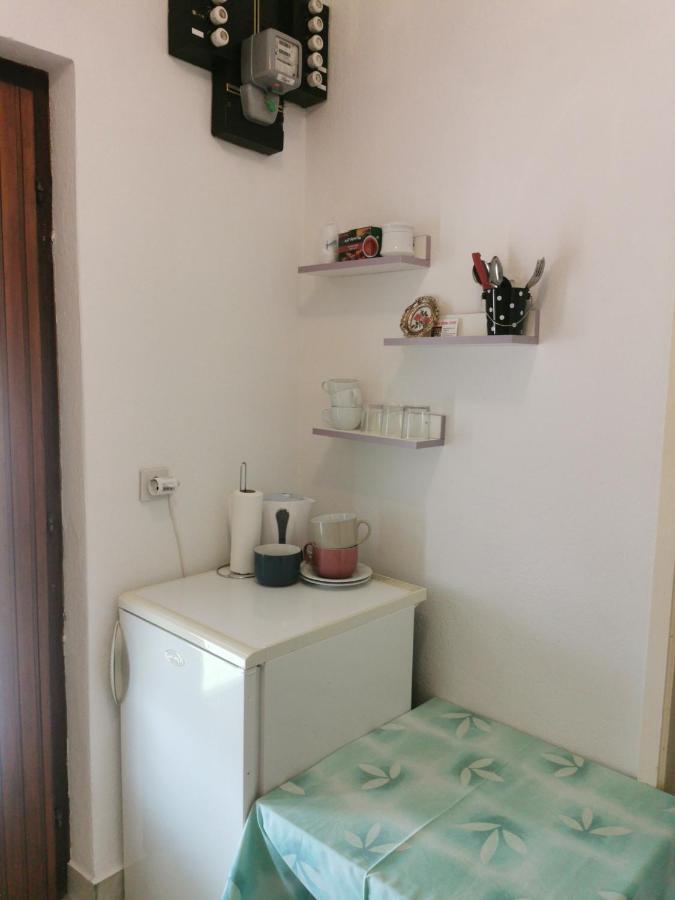 Room Dobrenka Hvar Esterno foto