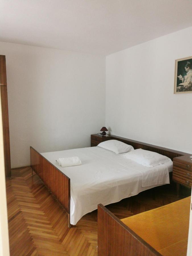 Room Dobrenka Hvar Esterno foto